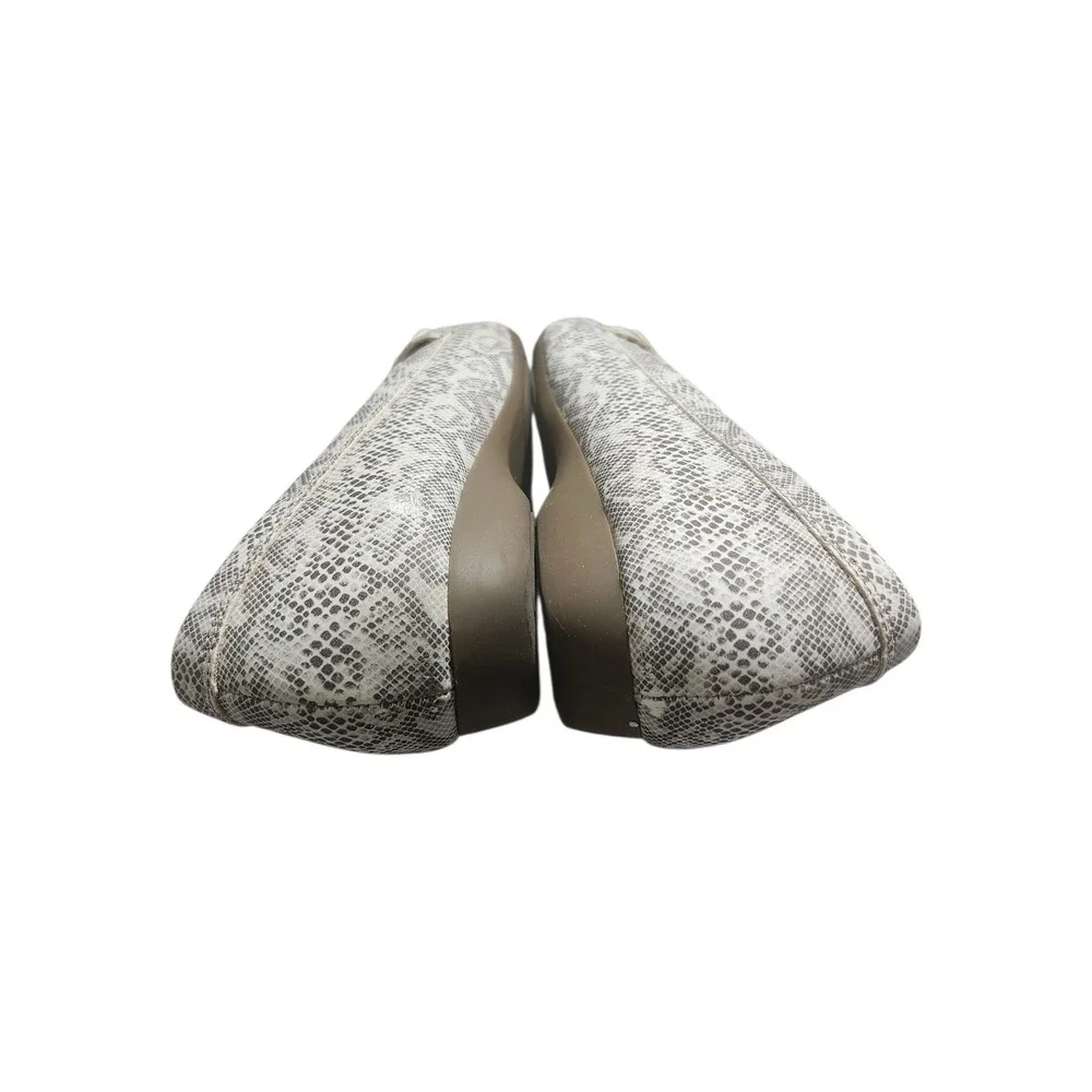 Naturalizer Gisella Snake Print Loafers Grey White N5‎ Comfort Shoes Buckle 9